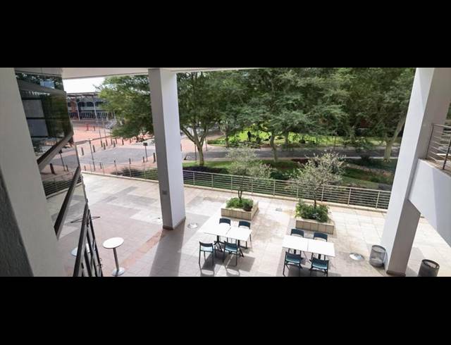 BUSINESS PROPERTY TO RENT IN PERSEQUOR